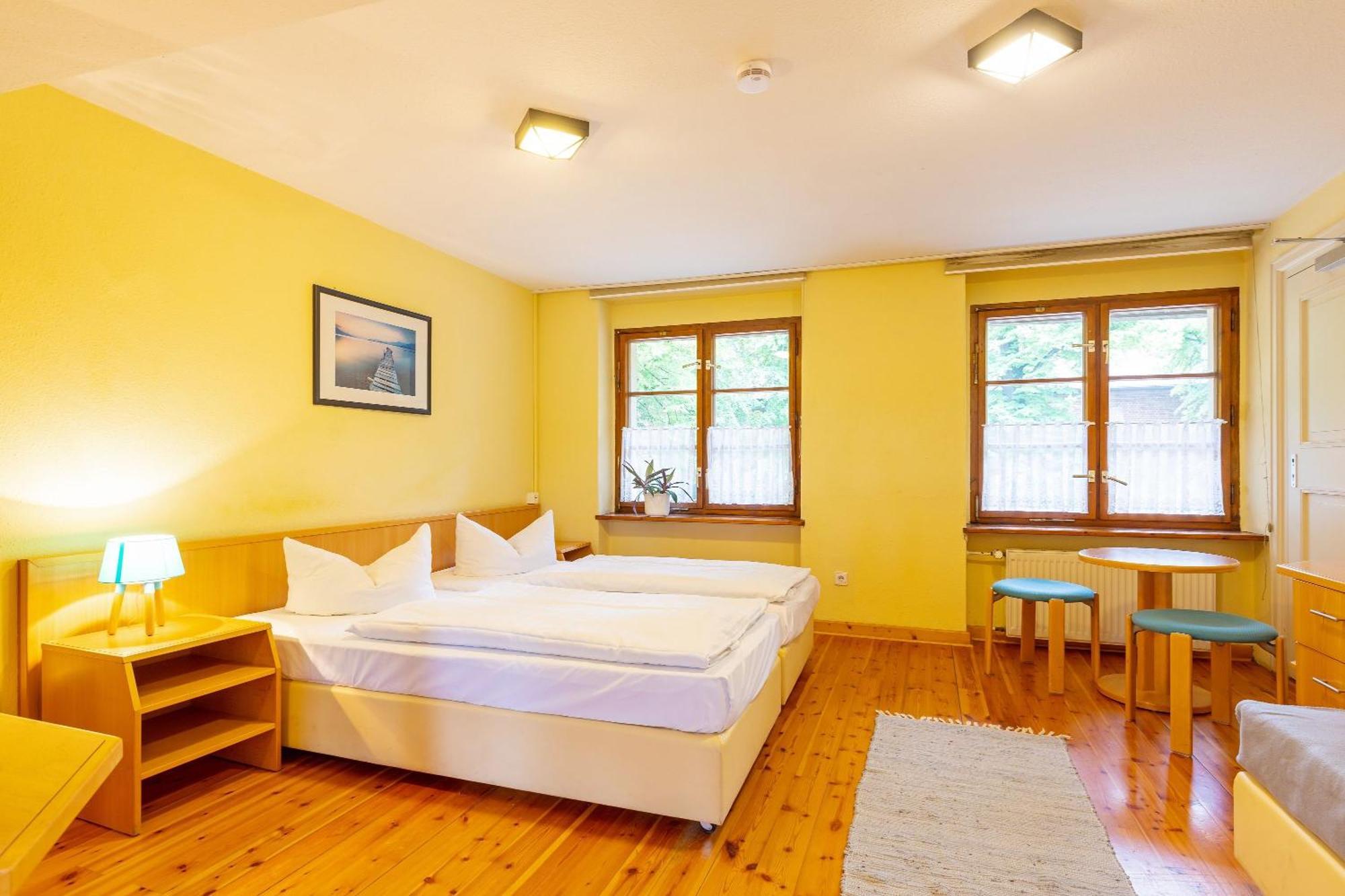 Jugendgaestehaus Котбус Екстер'єр фото